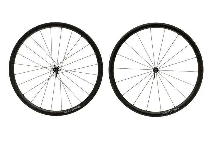 Bontrager Aeolus 3 TLR Carbon Tubeless 700c Wheelset