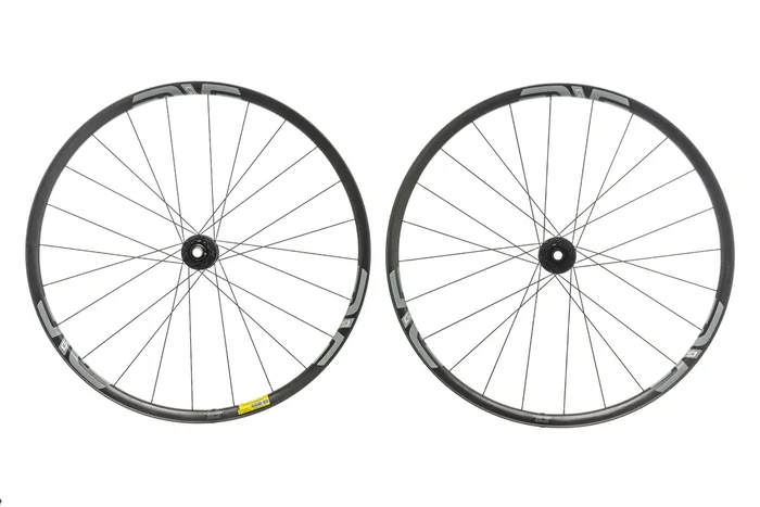 ENVE G23 Carbon Tubeless 700c Wheelset