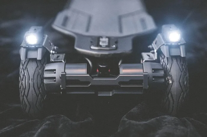 Exway Atlas Carbon – 2WD or 4WD Electric Skateboard – Financing Available