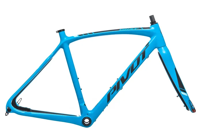 Pivot Vault Small Frameset – 2017