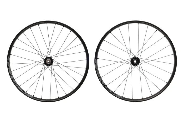 Roval Traverse Fattie 38 Aluminum Tubeless 27.5″ Wheelset