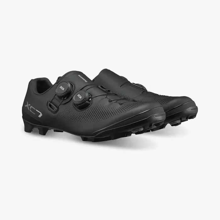 SHIMANO SH-XC703 Competition-Level Men’s Off-Road Racing Shoe XC-7