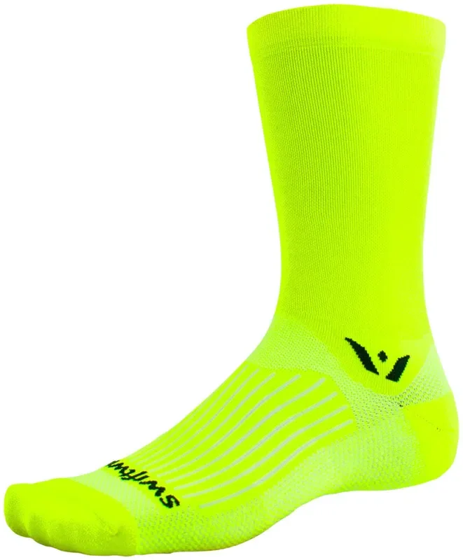 Swiftwick Aspire Crew Socks – 7″ Hi-Viz Yellow X-Large