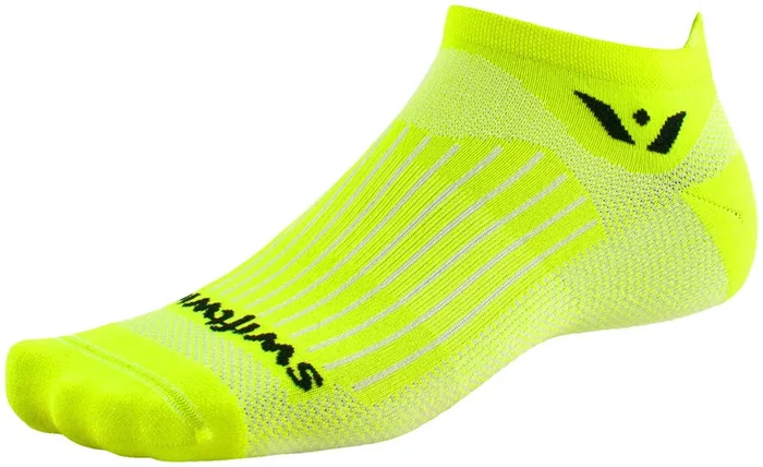 Swiftwick Aspire No Show Socks – Hi-Viz Yellow Small