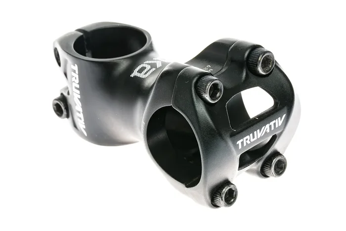 TruVativ AKA Alloy Stem 31.8mm Clamp 60mm 5 Degree Black