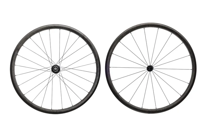 Zipp 202 w/ Chris King Rear Hub Carbon Clincher 700c Wheelset